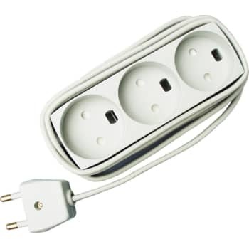 3-Stikdåse U/J, med dummyhul, med 2,5M ledning, hvid